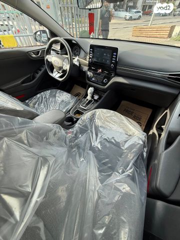 יונדאי איוניק