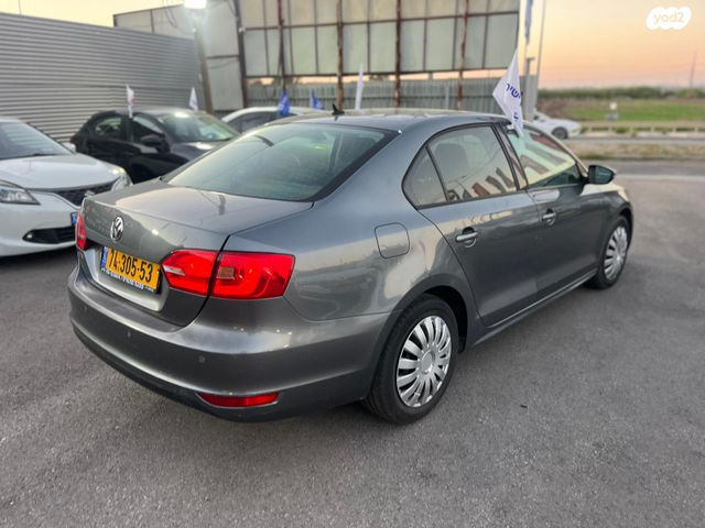 פולקסווגן ג'טה