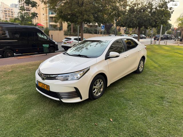 מודעת רכב טויוטה קורולה