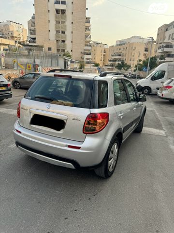 סוזוקי SX4