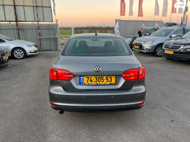 פולקסווגן ג'טה