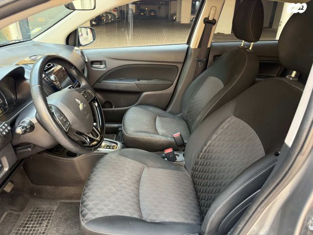 מיצובישי ספייס סטאר