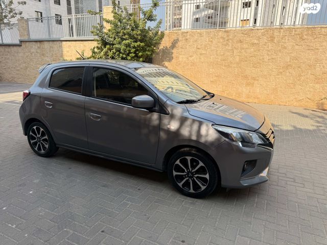 מיצובישי ספייס סטאר