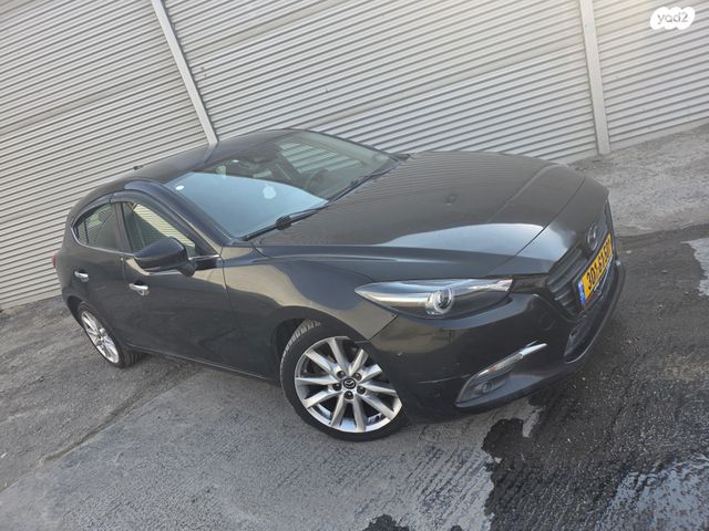 מודעת רכב מאזדה 3