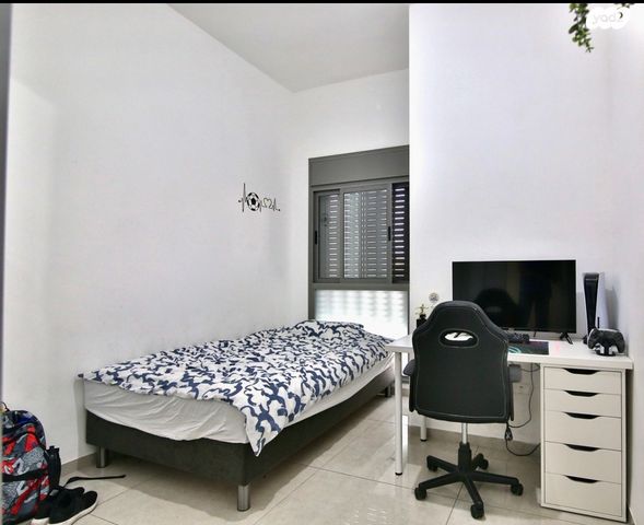 דירה, שדרות הרצל 31, קרית ים  א', קרית ים