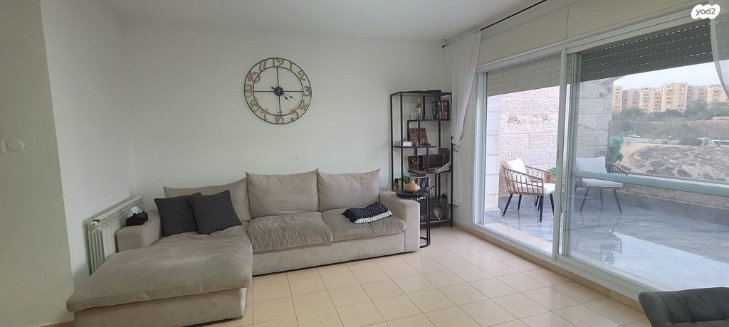 דירה, מזל אריה 16, פסגת זאב, ירושלים