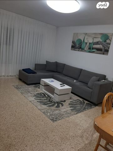 דירה, דוד ברגר 7, ז'בוטינסקי, אשקלון