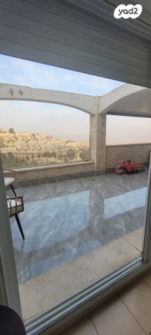 דירה, מזל אריה 16, פסגת זאב, ירושלים