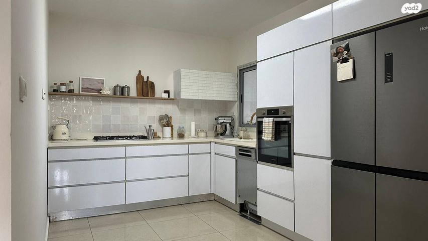 דירה, אמה טאובר פרידמן 9, הרצליה הירוקה, נווה עובד, הרצליה