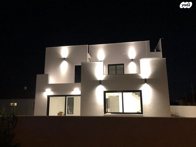 בית פרטי/ קוטג', הגפן 79, נחם, נחם