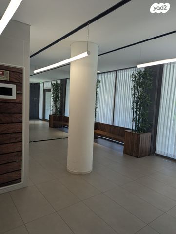 הנרייטה סאלד 6