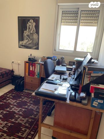 דירה, יגאל אלון 9, גני אילן, קרית אונו