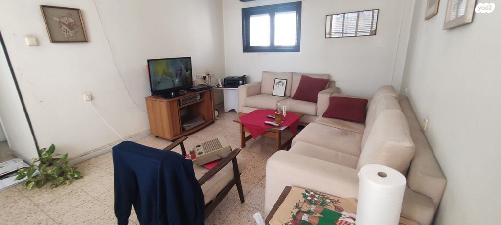 דירה, הרב מיימון 11, רסקו א', חולון