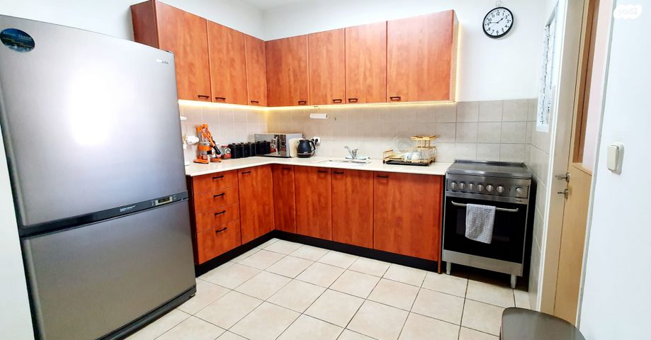 דירה, הרב מיימון 21, באבוב, בת ים