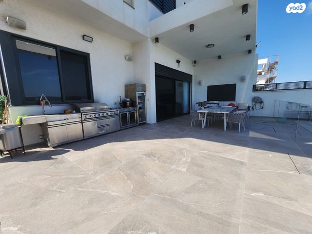 בית פרטי/ קוטג', חצרים 18, הפארק, אופקים