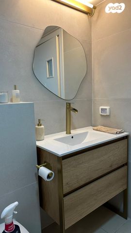 דירה, אמה טאובר פרידמן 9, הרצליה הירוקה, נווה עובד, הרצליה