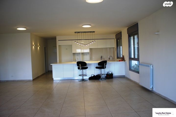 דירה, יפה רום 88, גילה, ירושלים