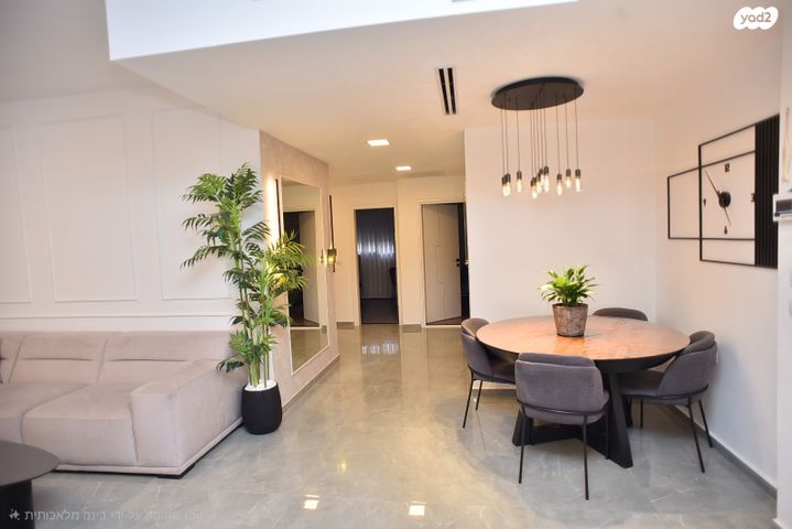 ארבע אמהות 1