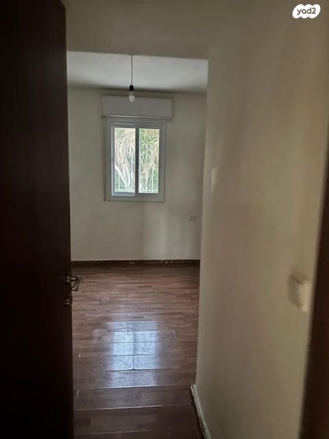 דירת גן, בת נדיב 12, מגדים, מעלה אדומים