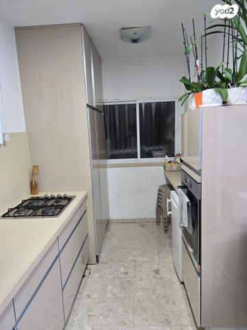 דירה, ברקן 22, תל גיבורים, חולון