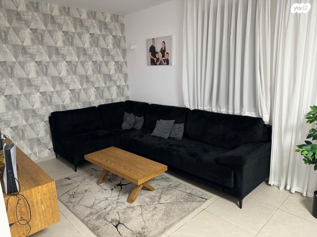 דירה, שדרות קק"ל 7, המחנה הצבאי, קרית מלאכי