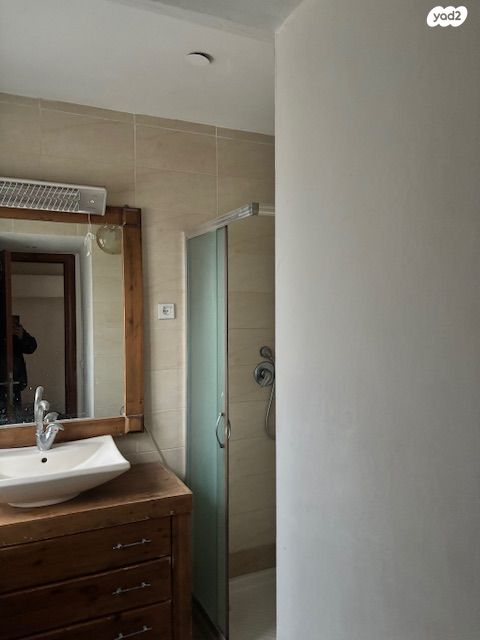 דירת גן, בת נדיב 12, מגדים, מעלה אדומים