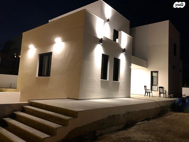 בית פרטי/ קוטג', הגפן 79, נחם, נחם