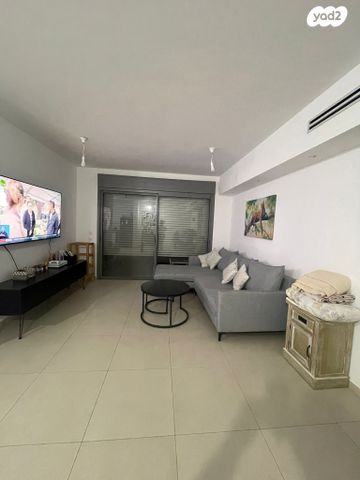 דירה, הנרייטה סאלד 6, כרמי גת, קרית גת