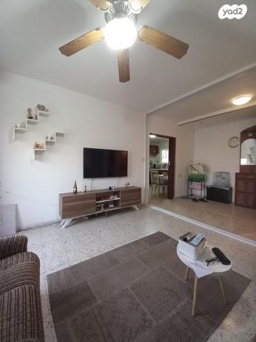 דירה, שדרות מלכי ישראל 215, שער הדרום, קרית גת