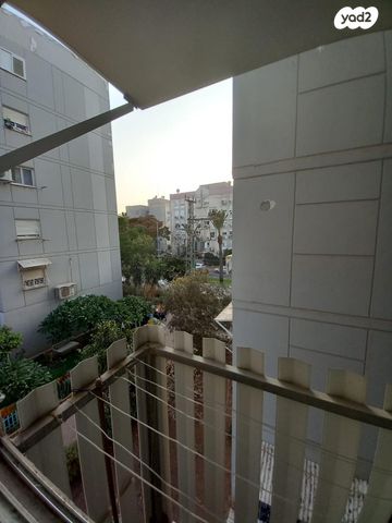 דירה, שדרות מלכי ישראל 215, שער הדרום, קרית גת