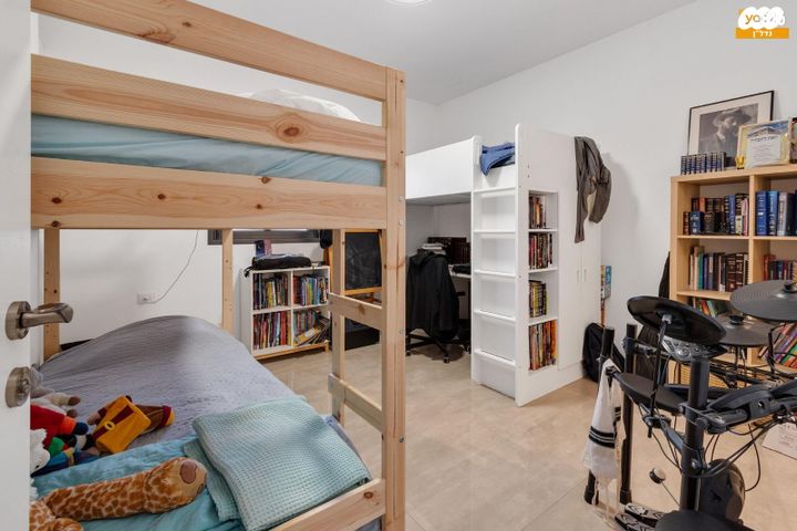 דופלקס, מרדכי מוטלה רוזנשטיין 15, רמב"ם, ראשון לציון