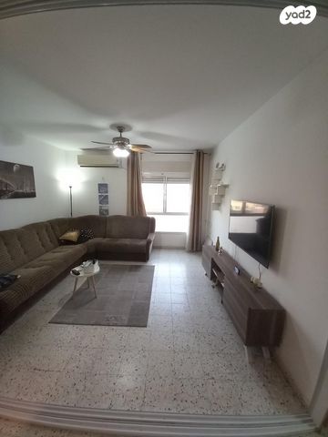 דירה, שדרות מלכי ישראל 215, שער הדרום, קרית גת