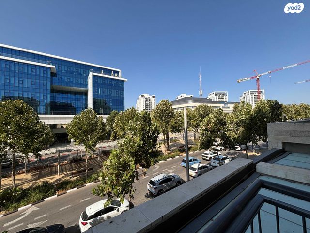 דירת גן, ד"ר משה סנה 17, שאר העיר, מודיעין מכבים רעות