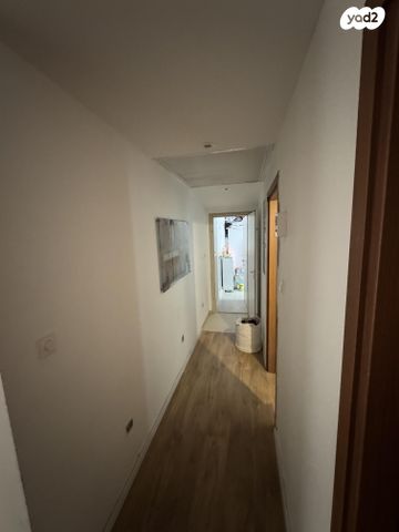 דירה, אפרים קישון 26, חתני פרס ישראל, באר יעקב