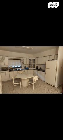 קרן קיימת לישראל 18