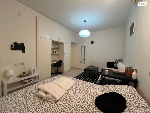 דירה, רחל הרשנזון 44, שעריים, רחובות