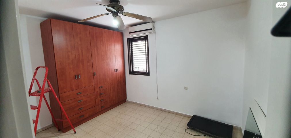 דירה, פרופס 9, נווה רם, שיכון מזרחי, רמת גן