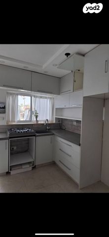 שדרות הנשיא וייצמן 18