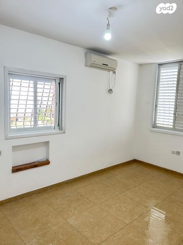 דירה, בובר 8, נווה רמז, חולון