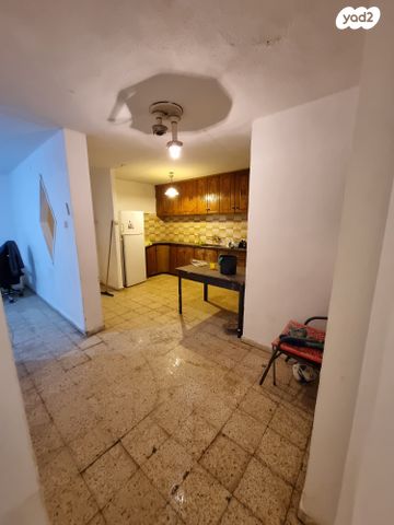 דירה, גרינבוים 18, גבעת הזיתים, פסגת לוד, לוד