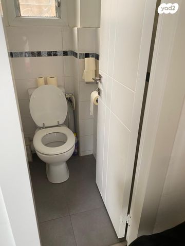 ז'בוטינסקי 145