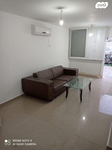 דירת גן, ז'בוטינסקי 12, צור שלום, קרית ביאליק