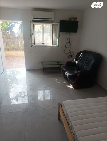 יוסי בנאי 11