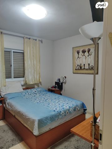 גג/ פנטהאוז, אהרון לובלין 24, גני אביב, לוד