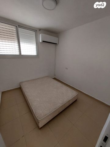 דירת גן, מעלה חוני המעגל 27, שאר העיר, חצור הגלילית