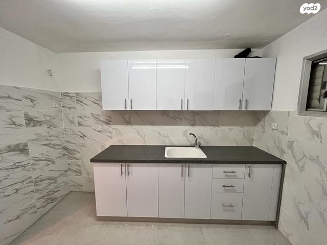 דירה, דרך משה דיין 27, התקוה, בית יעקב, נווה צה"ל, תל אביב יפו