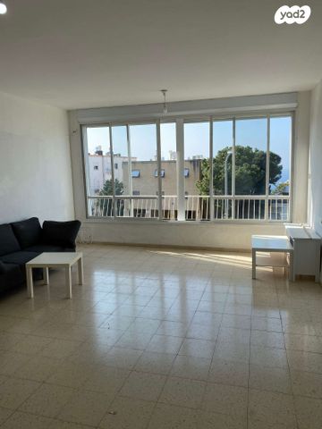 דירה, דרך הים 150, כרמל מערבי, חיפה