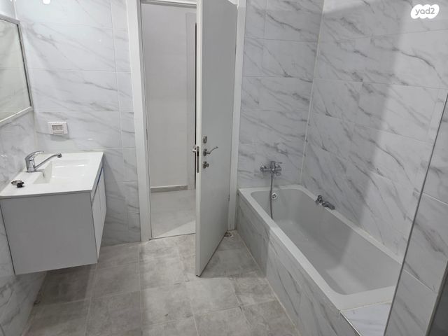 דירת גן, נחל דליות 48, כרמי גת, קרית גת