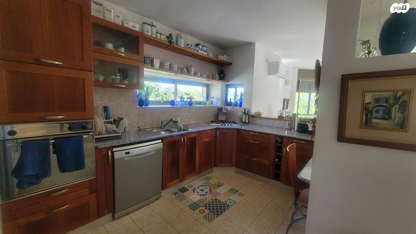 דו משפחתי, השומרים 21, קרית עמל, קרית טבעון