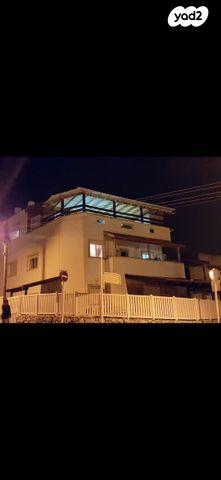 אביר יעקב 12